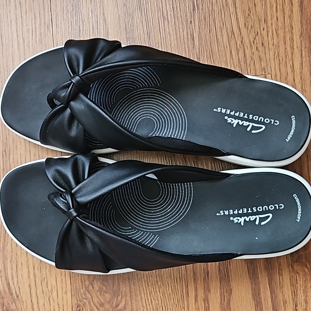 Cloudsteppers by clarks womens size 8.5